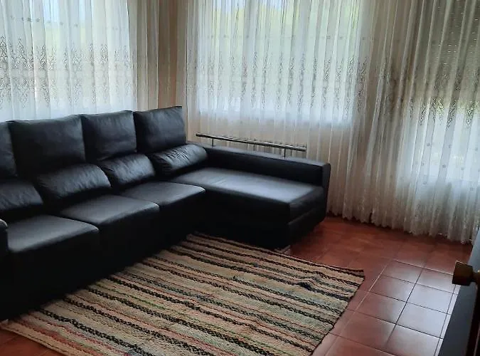 A Casa De Toxo * O Pino